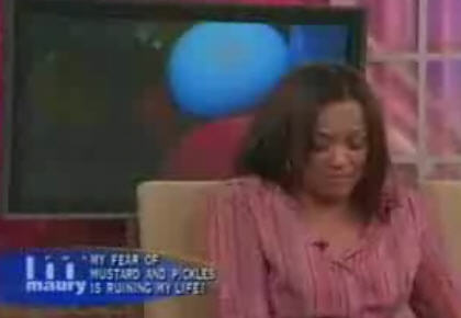 Woman Who Scared of Balloons Woman Who Scared of Balloons
