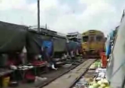 Unbelievable Train at Bangkok Unbelievable Train at Bangkok