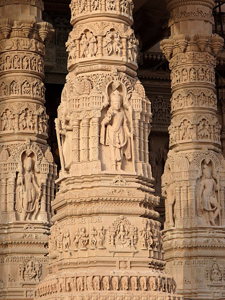 Fantastic Views of Akshardhama Temple, New Delhi