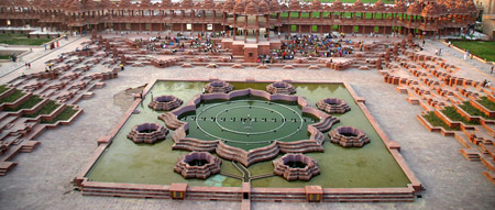 Fantastic Views of Akshardhama Temple, New Delhi