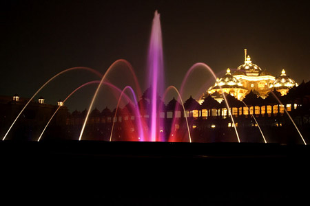 Fantastic Views of Akshardhama Temple, New Delhi