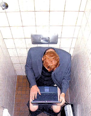 Things that People do in toilet Things that People do in toilet