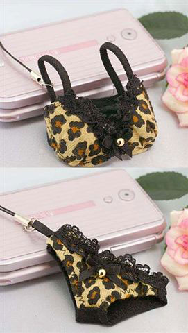 Very cute phone straps Very cute phone straps