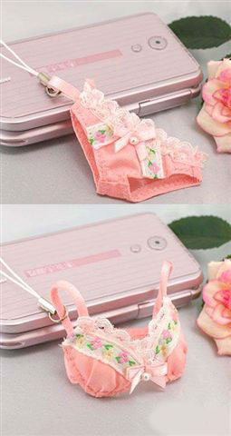 Very cute phone straps Very cute phone straps